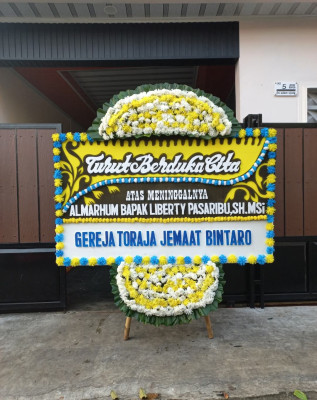 Papan Bunga Duka di Limba U I